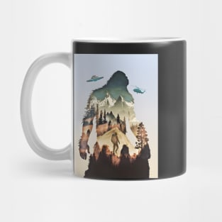 Bigfoot Ufo Hiker T Shirt Mug